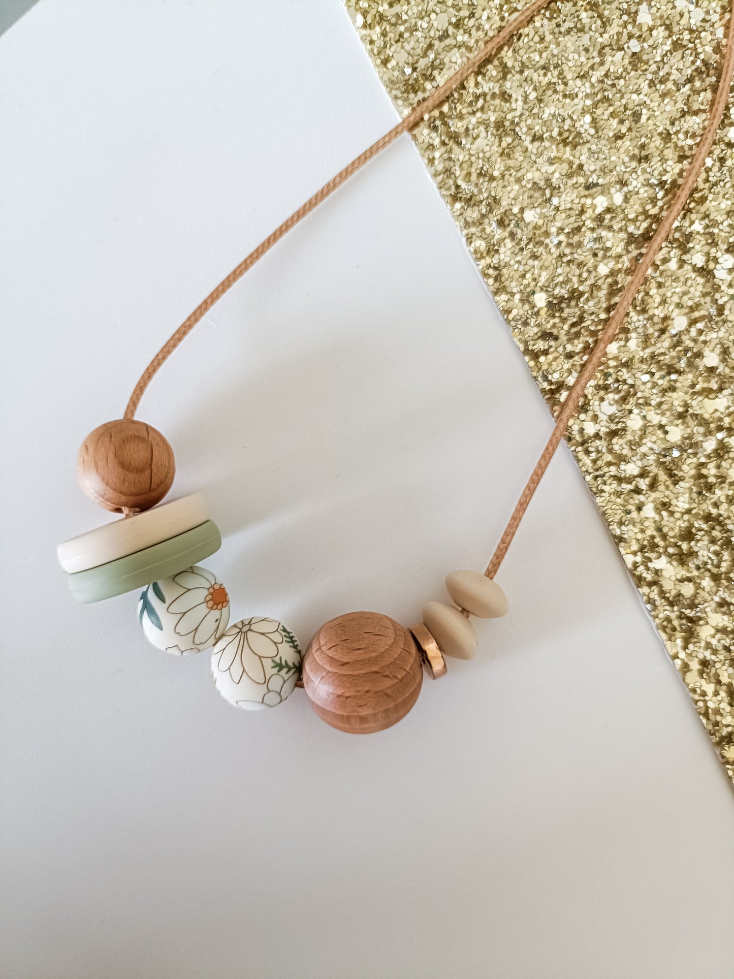 Boho bloom Simple Balance Necklace