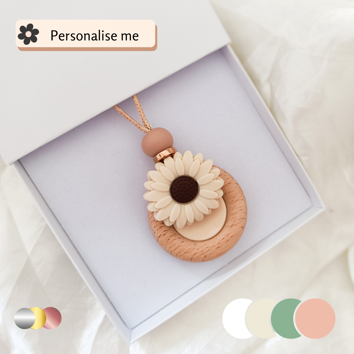 Daisy Bloom Pendant
