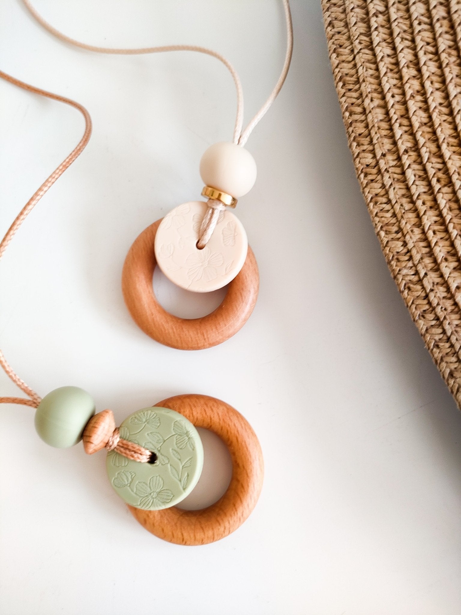 Embossed Cream Bloom Pendant - Bennie Blooms Breastfeeding, Teething and Fiddle Jewellery at its finest.
