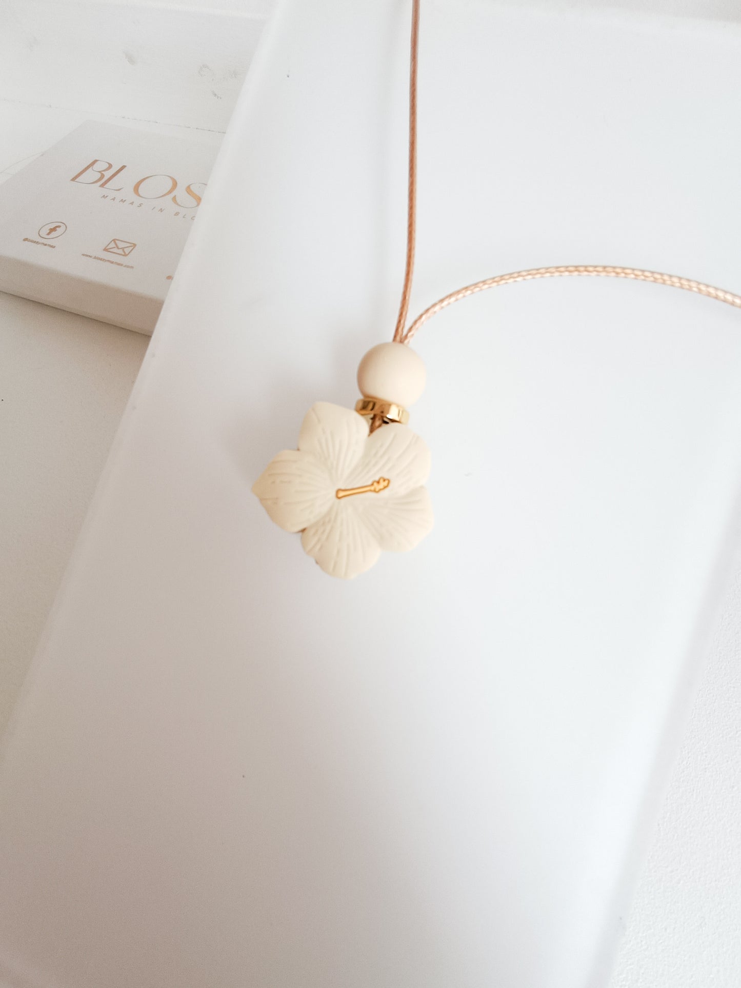 Dainty Lily Pendant