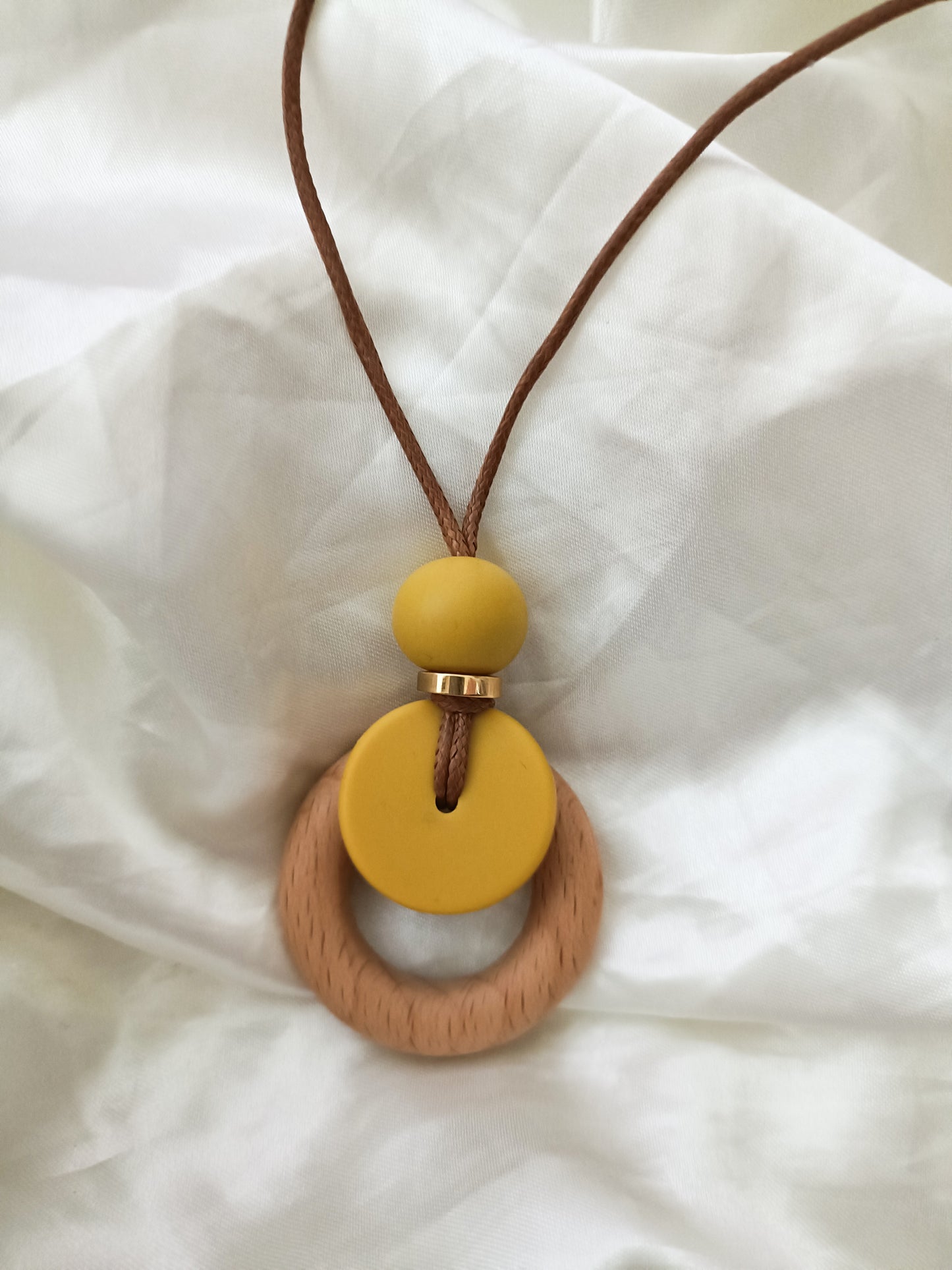 Personalised mustard Nursing and Teething Pendant