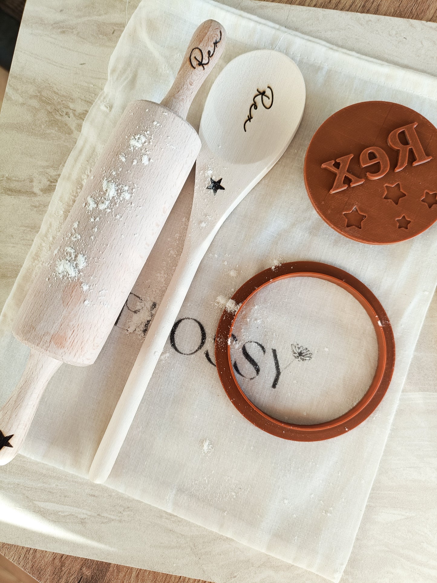 Personalised Christmas star baking set
