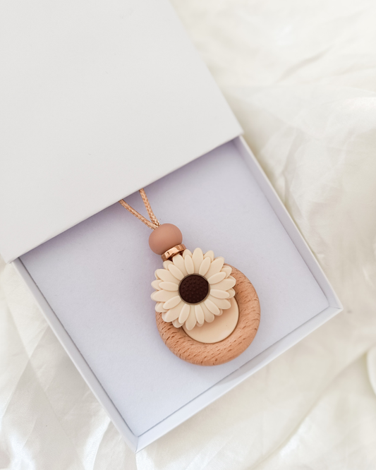 Daisy Bloom Pendant