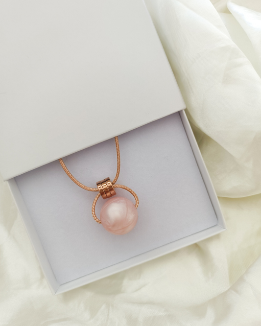 Rose pearl Pendant