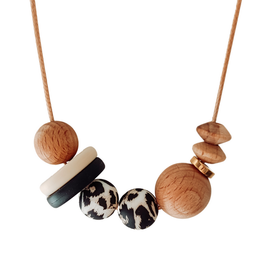 Leopard Simple Balance Necklace-Blossy