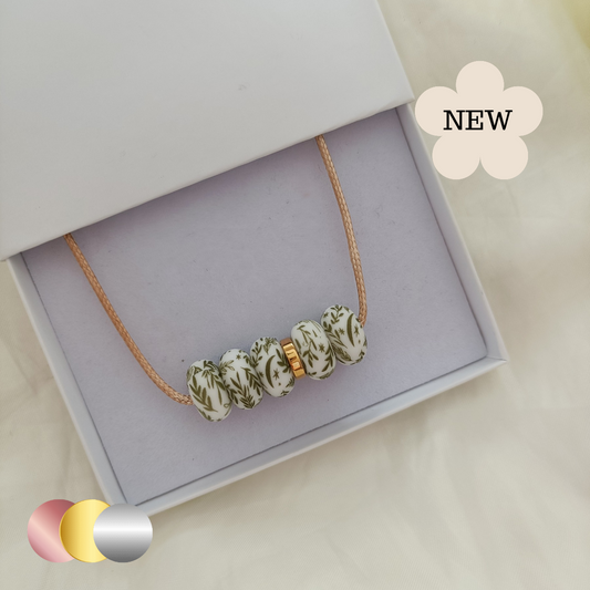 Boho leaf Bar Necklace