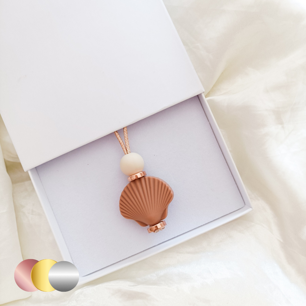 Bloomshell Pendant
