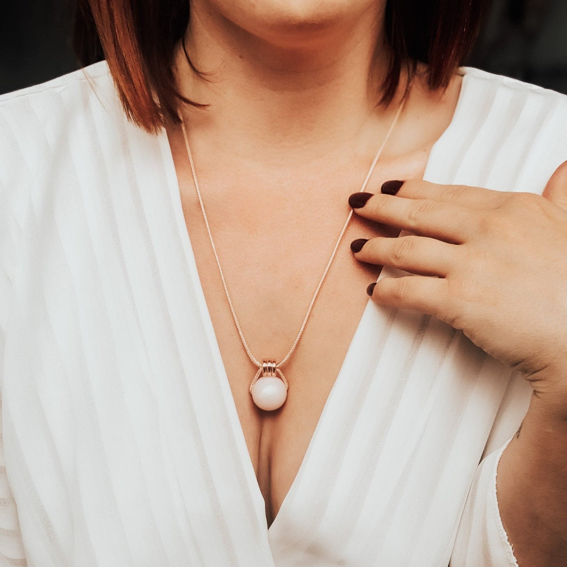 Rose pearl necklace worn by new mum by blossy.